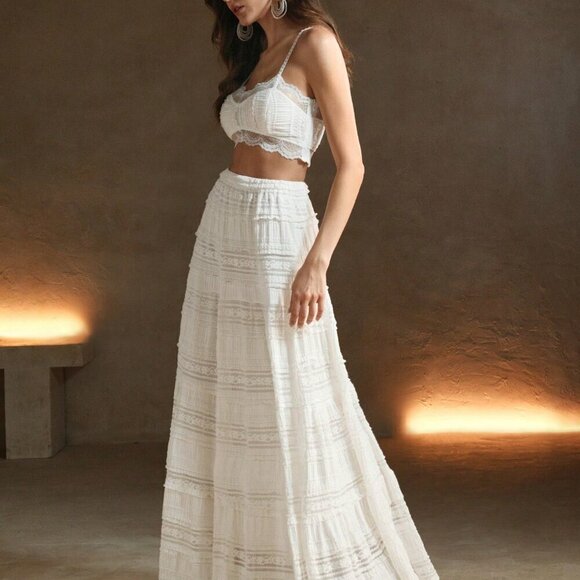 White Elegant Womens European Lace Two-Piece Set - Picture 5 of 7